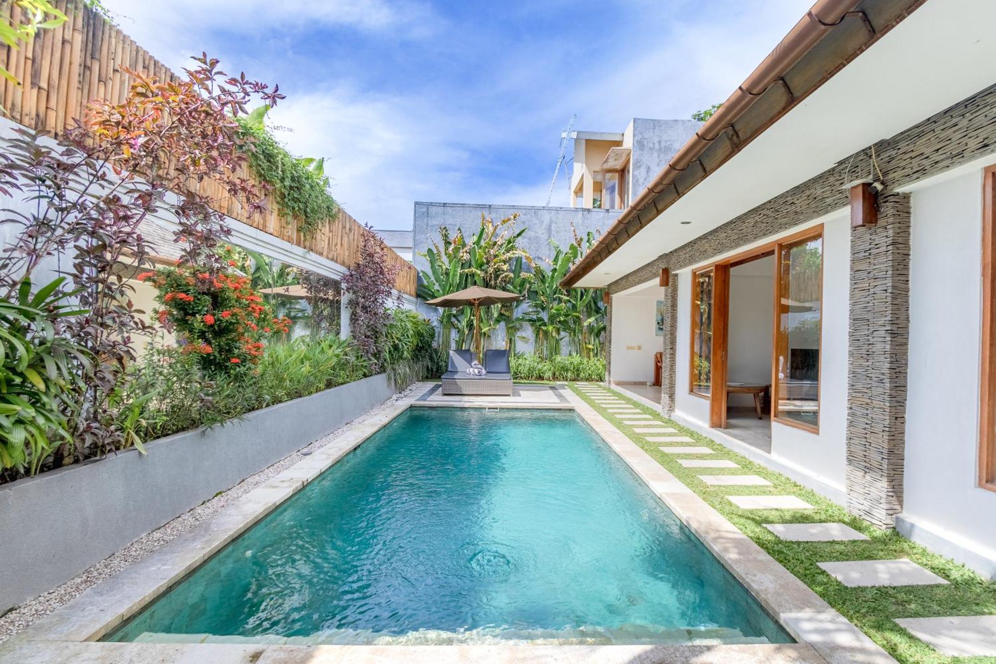 Two Lizards Beach Villas Sanur  Ngoại thất bức ảnh