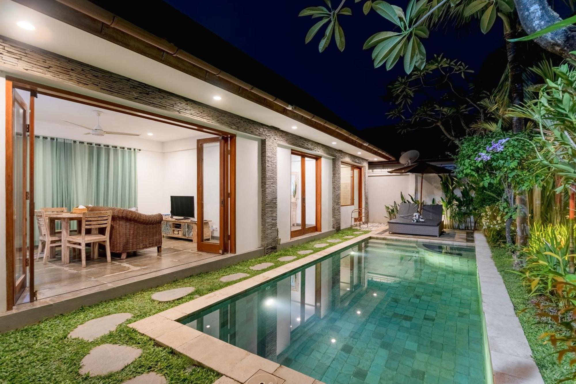 Two Lizards Beach Villas Sanur  Ngoại thất bức ảnh